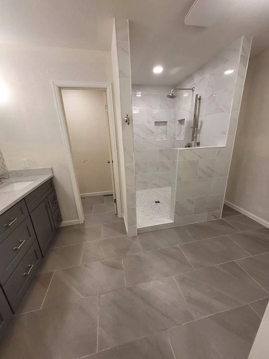 Bathroom remodel by Home Updates in Aurora, Colorado, project photo 2